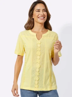 Kurzarmshirt mit Lochstickerei