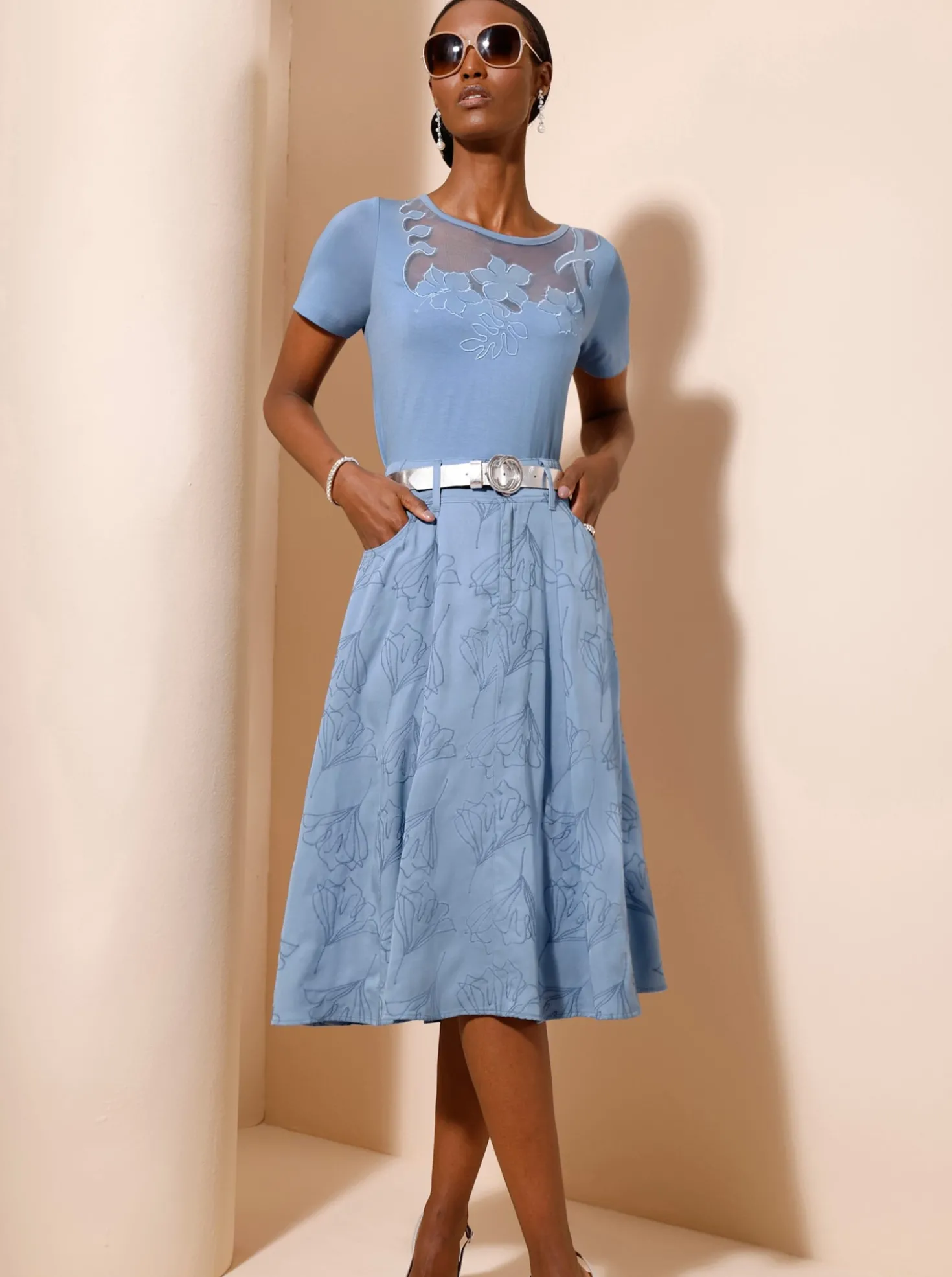 Kurzarmshirt mit Mesh-Einsätzen