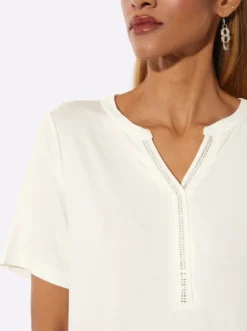 Kurzarmshirt mit Seitenschlitzen