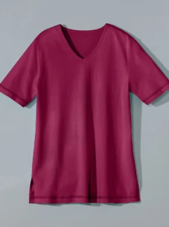 Kurzarmshirt mit Seitenschlitzen