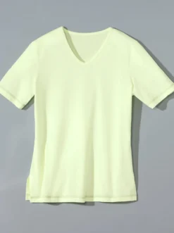 Kurzarmshirt mit Seitenschlitzen