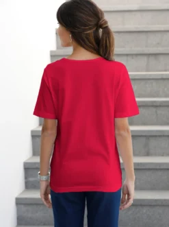 Kurzarmshirt mit V-Ausschnitt