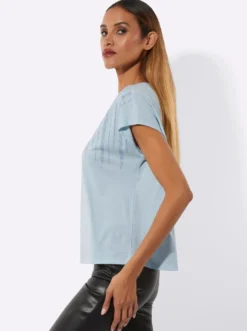 Kurzarmshirt mit Ziersteinchen