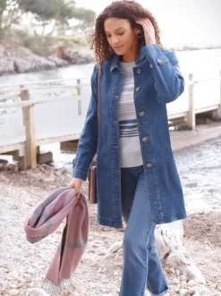 Kurzmantel aus weichem Denim