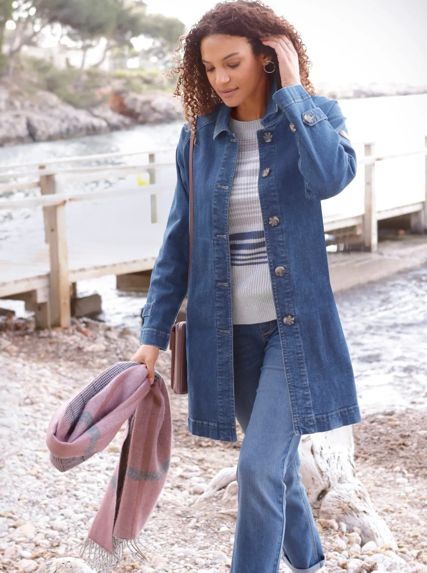 Kurzmantel aus weichem Denim