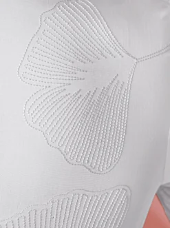 Langarm-Bluse mit hochwertiger Stickerei