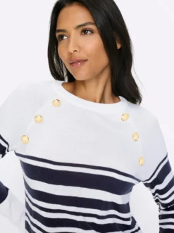 Langarm-Pullover mit goldfarbenen Knöpfen
