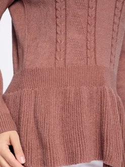 Langarm-Pullover mit Ripp-Abschlüssen