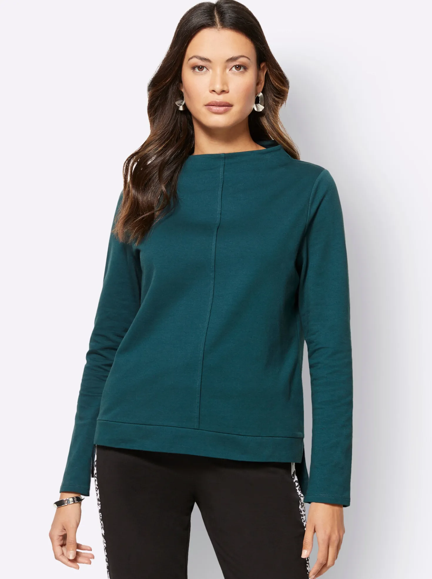 Langarmshirt hinten länger