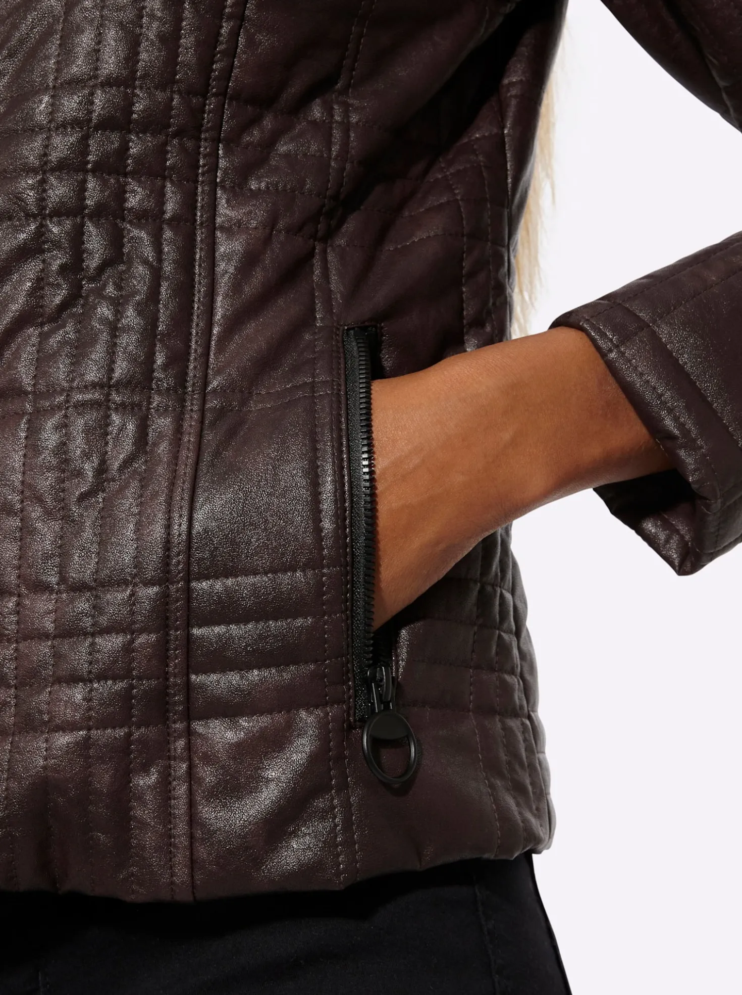 Lederimitat-Blazer mit Reißverschluss-Taschen