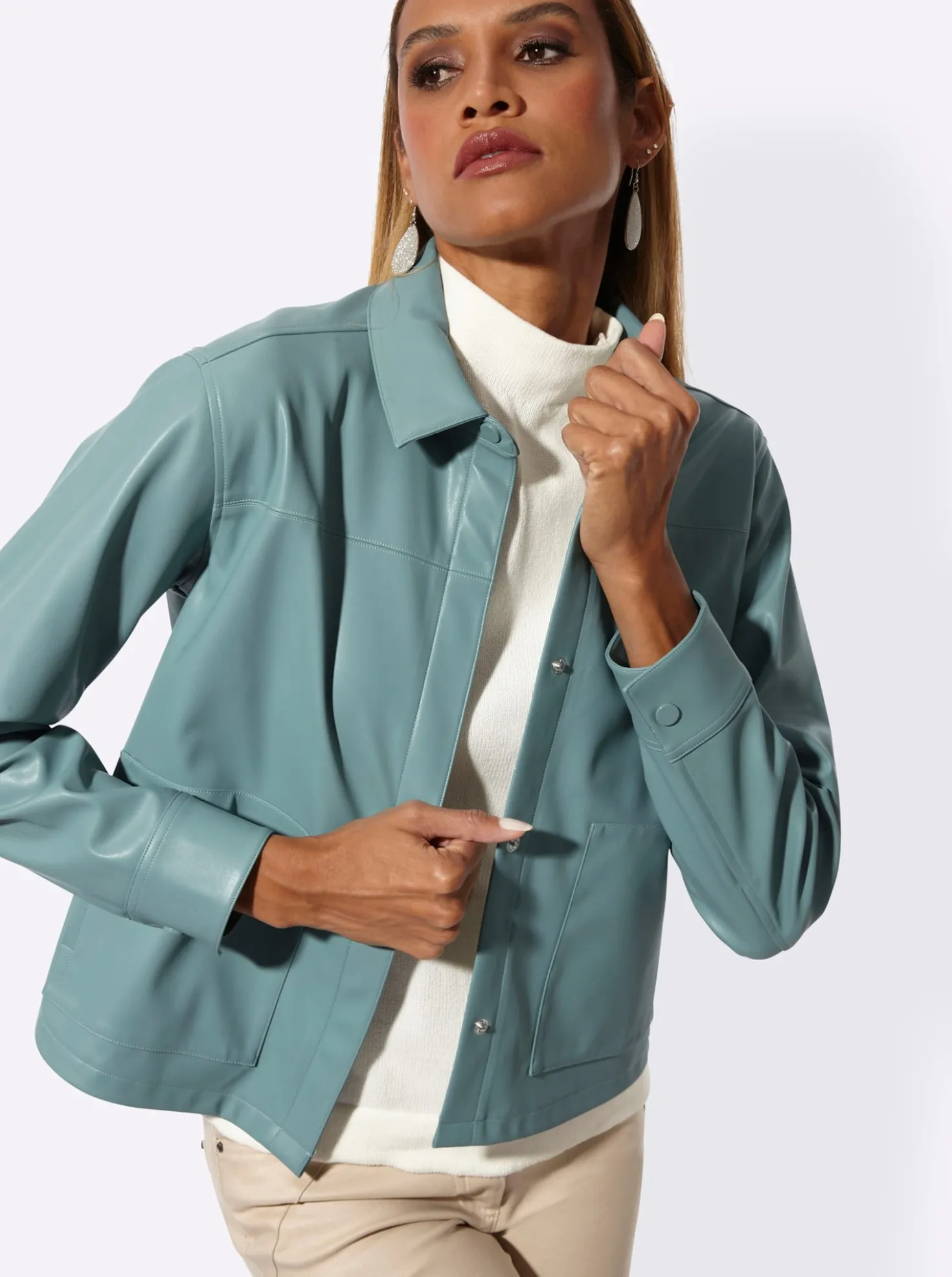 Lederimitat-Blazer mit verdeckter Druckknopfleiste