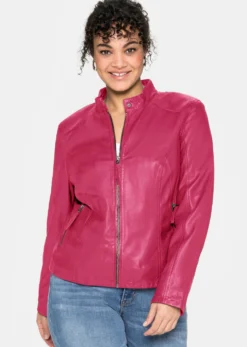 Lederjacke im Biker-Stil