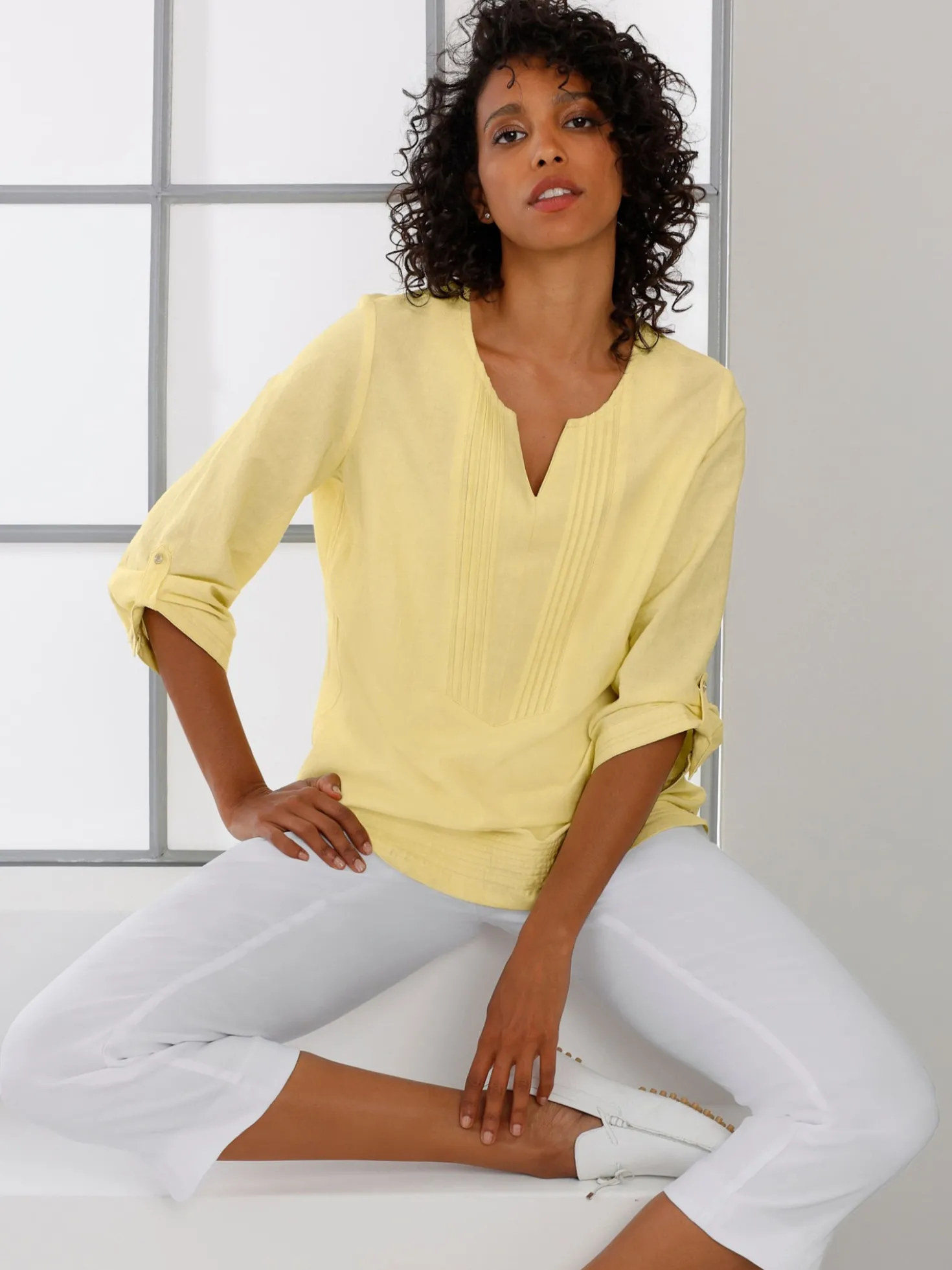 Leinenbluse im Tunika-Stil