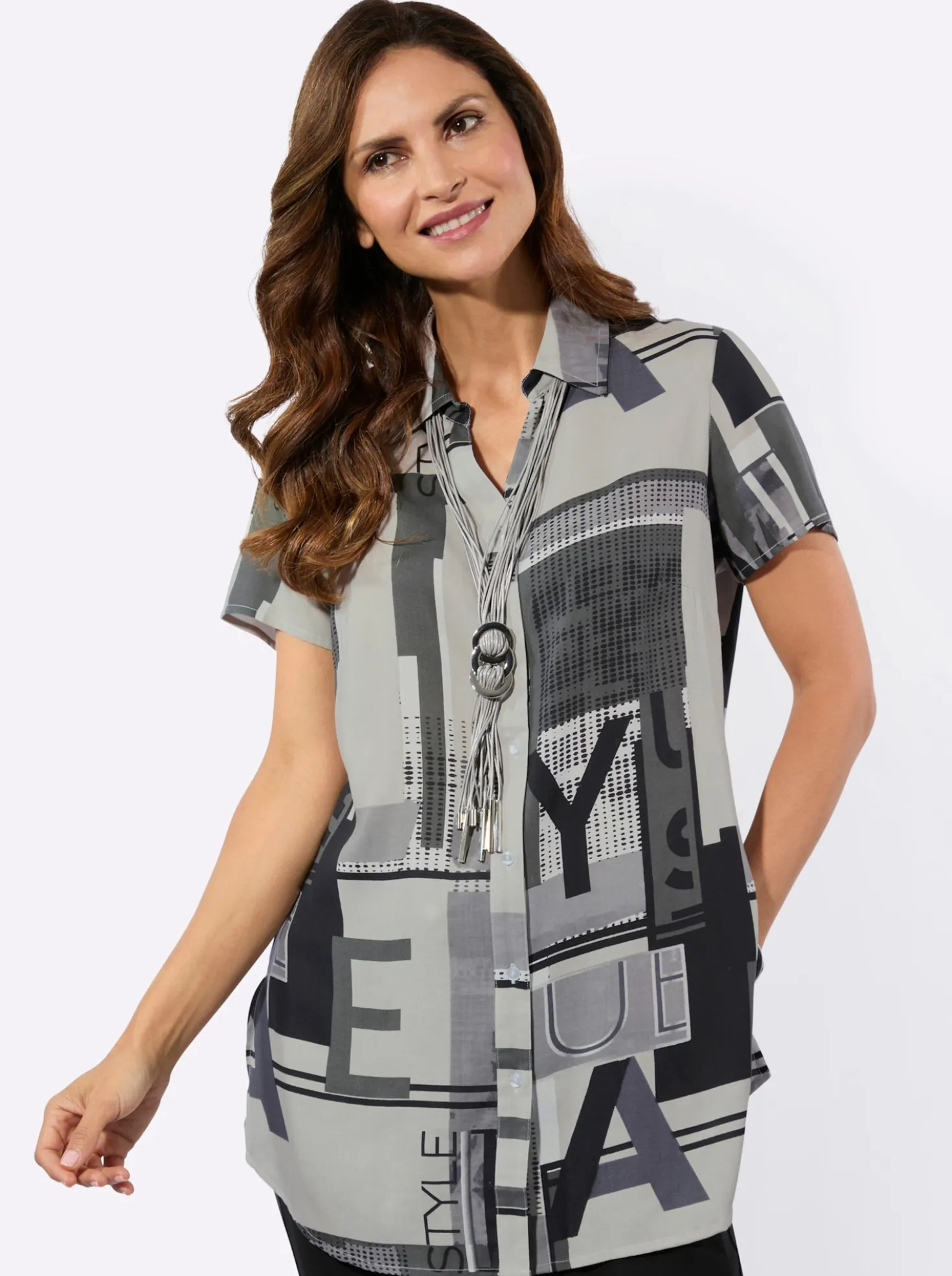 Longbluse in grafischem Dessin