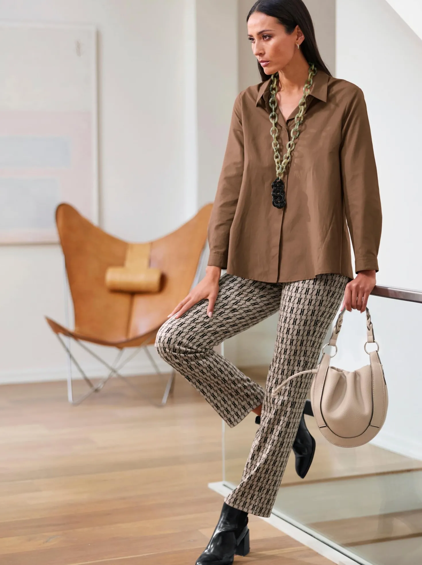 Longbluse in weiter A-Linie