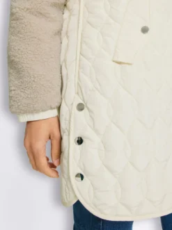 Longjacke Materialmix aus Teddy und Stepp