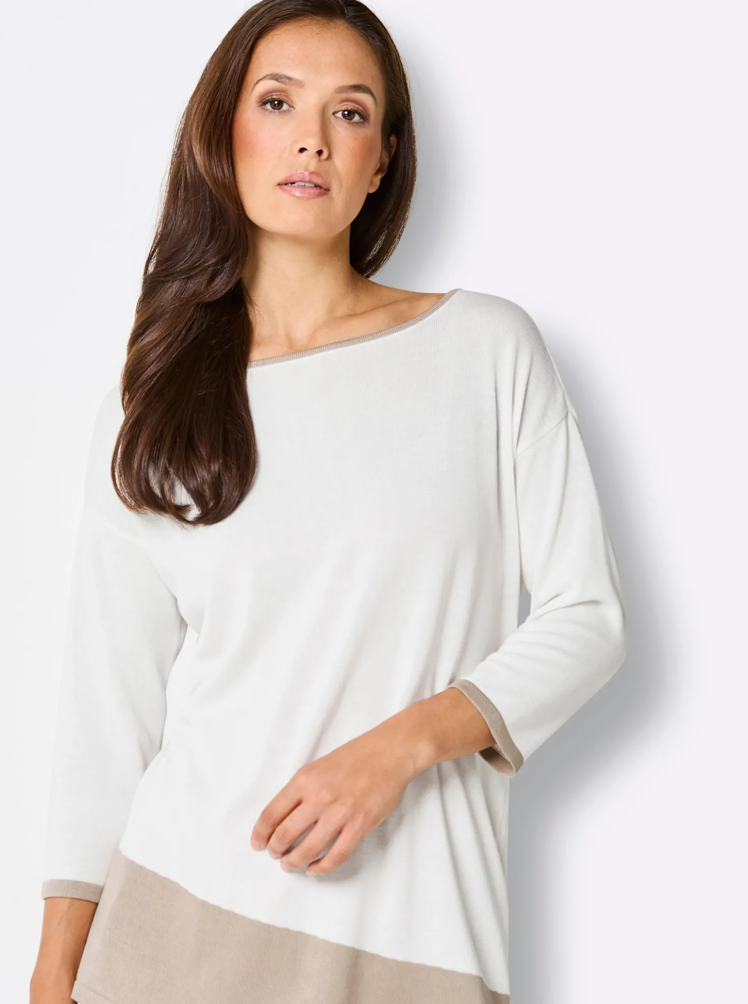 Longpullover mit U-Boot-Ausschnitt