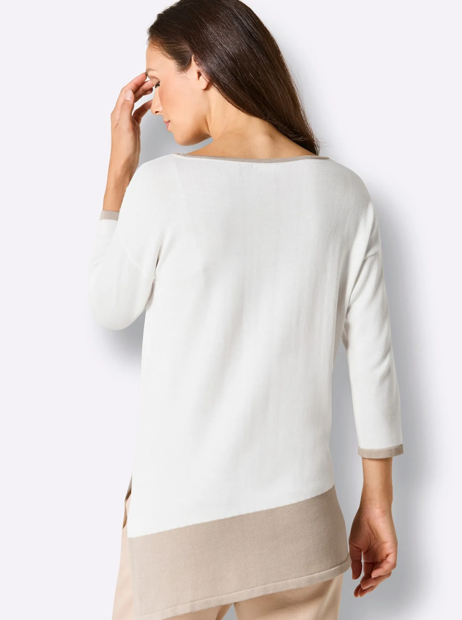 Longpullover mit U-Boot-Ausschnitt