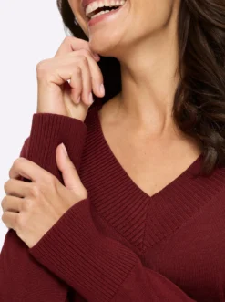 Longpullover mit V-Ausschnitt