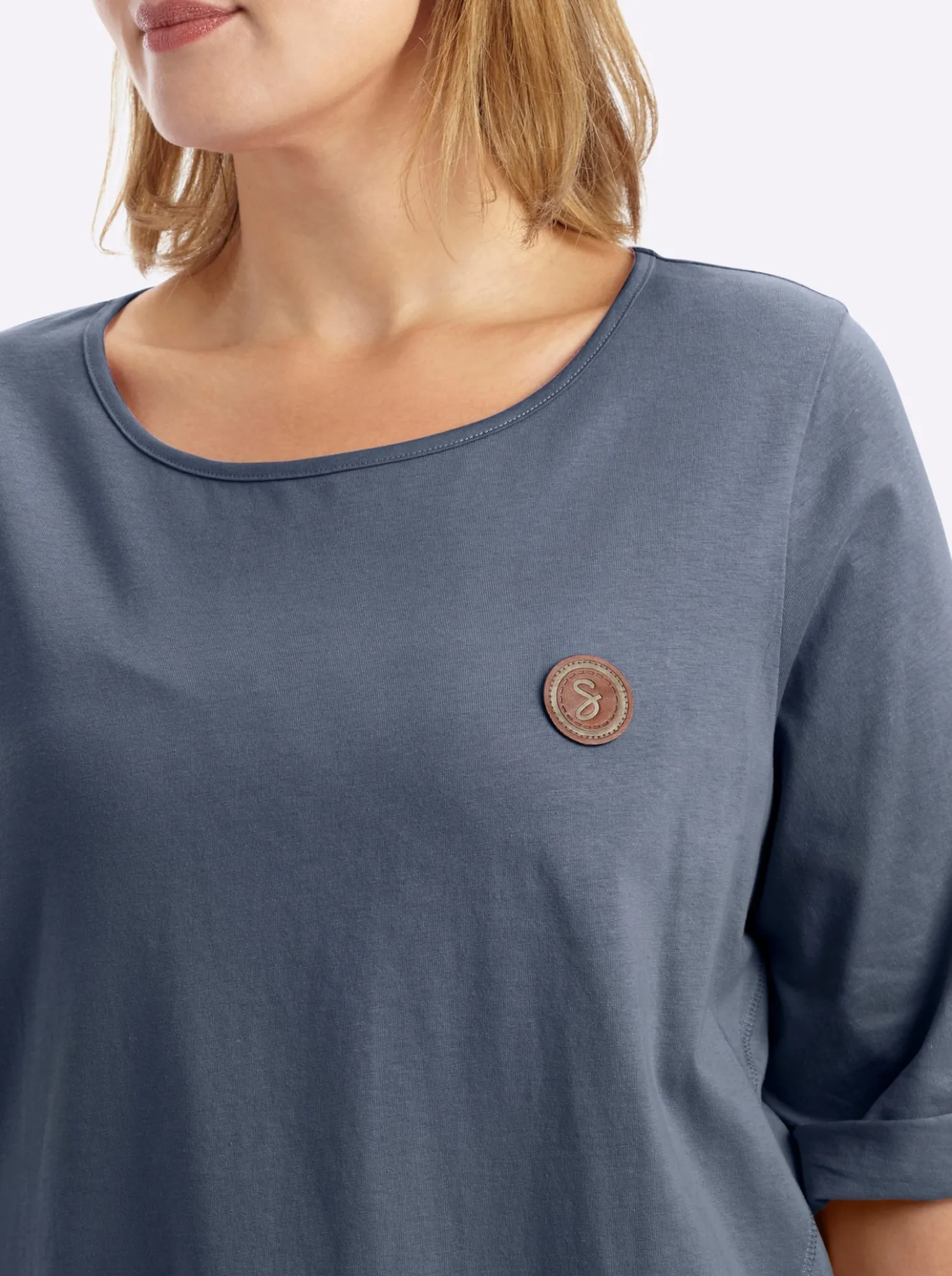 Longshirt in kaschierender A-Linie