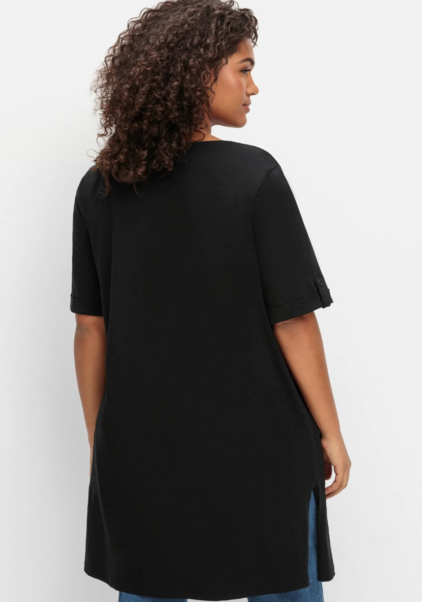 Longshirt mit geschlitztem Ausschnitt