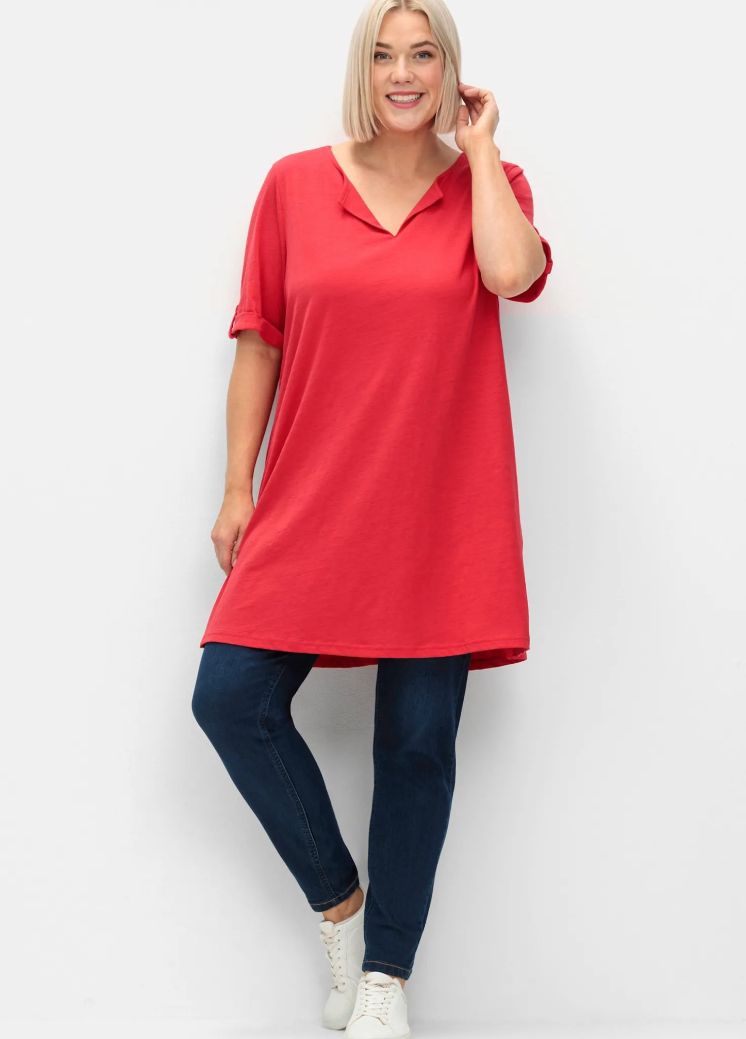 Longshirt mit geschlitztem Ausschnitt