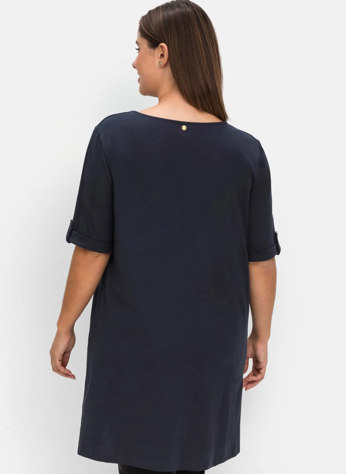 Longshirt mit geschlitztem Ausschnitt