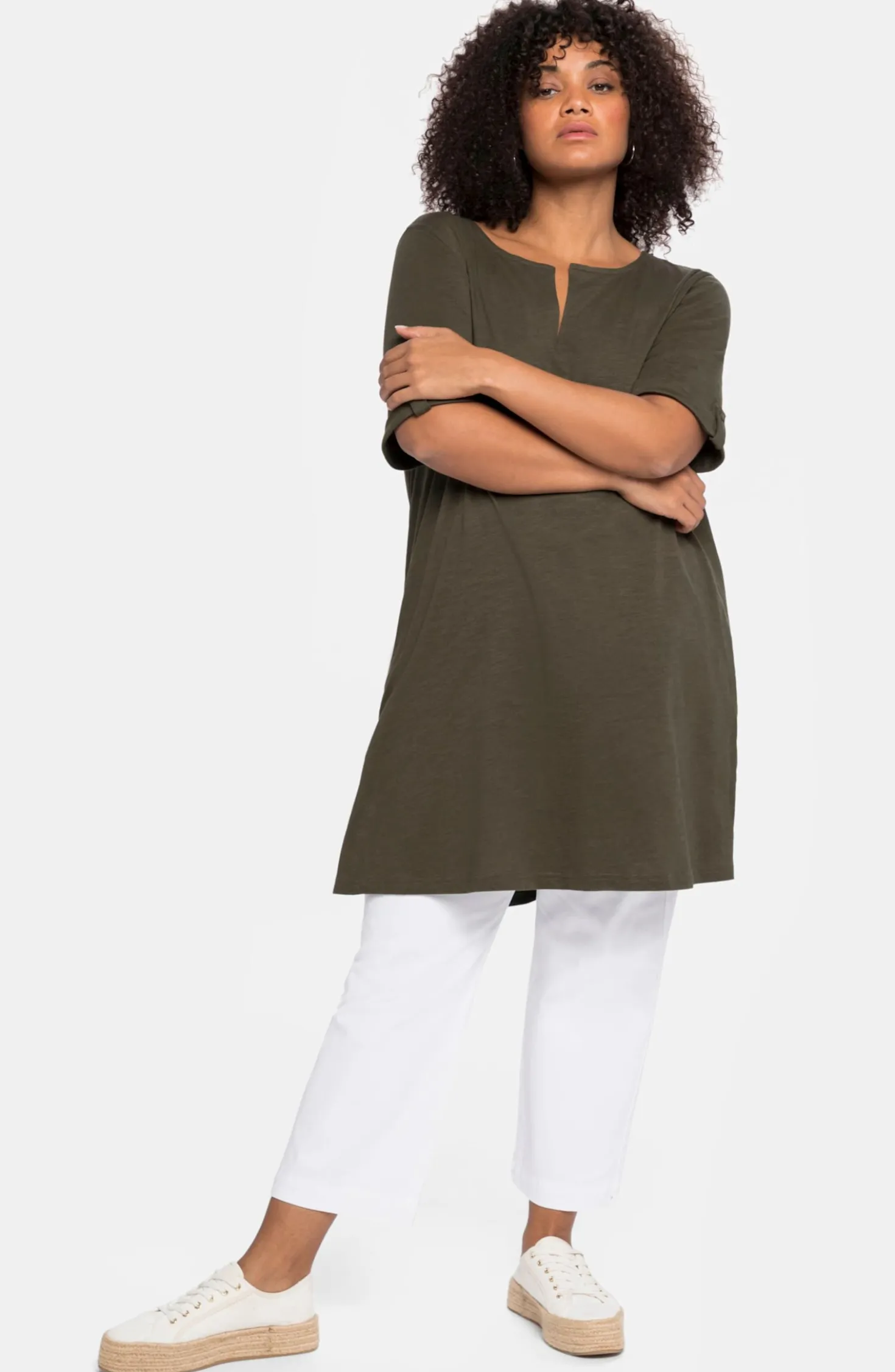 Longshirt mit geschlitztem Ausschnitt