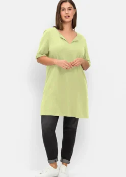Longshirt mit geschlitztem Ausschnitt