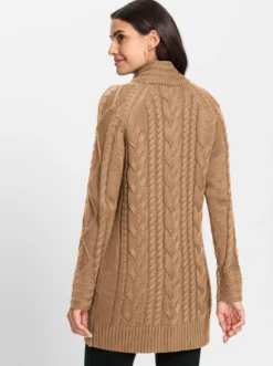 Longstrickjacke mit Einstrickmuster