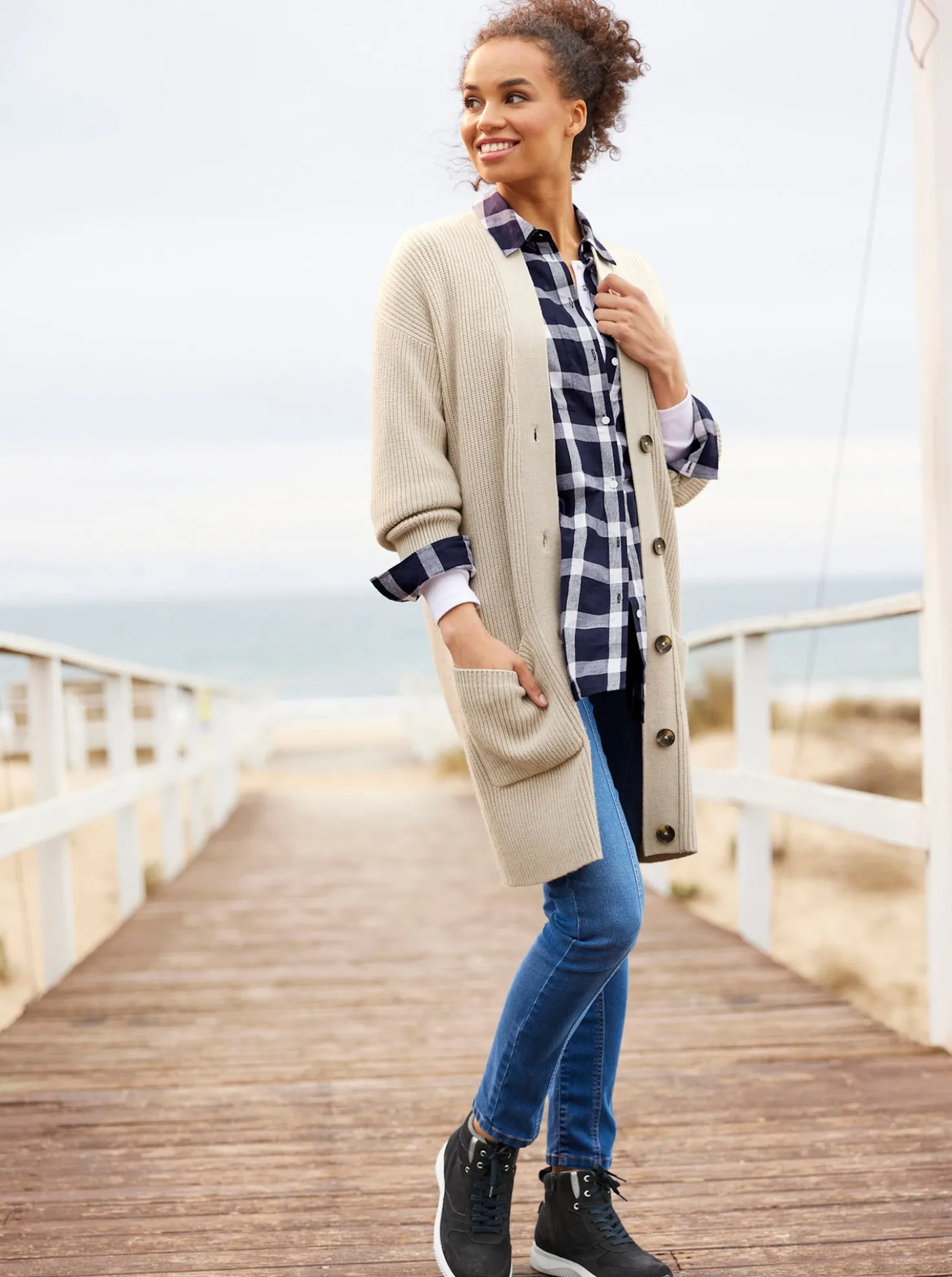 Longstrickjacke mit 2 Taschen