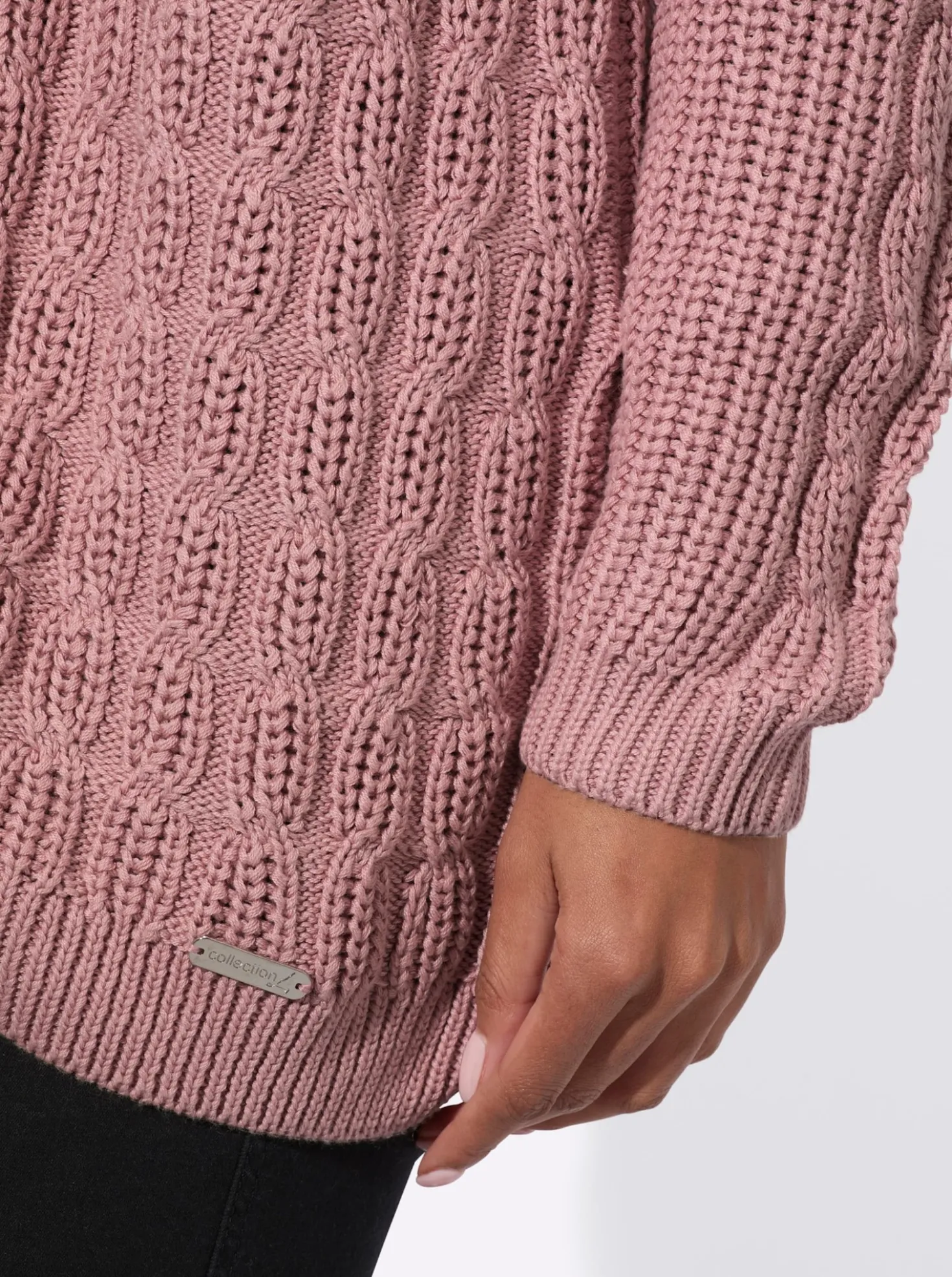 Longstrickjacke mit Zopfmuster