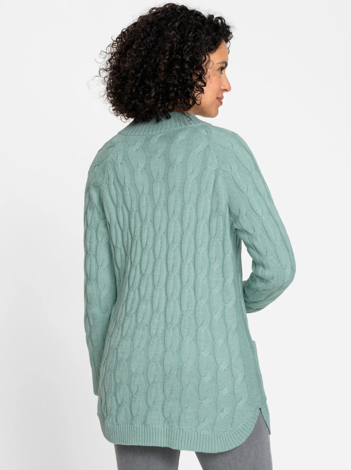 Longstrickjacke mit Zopf-Strickmuster