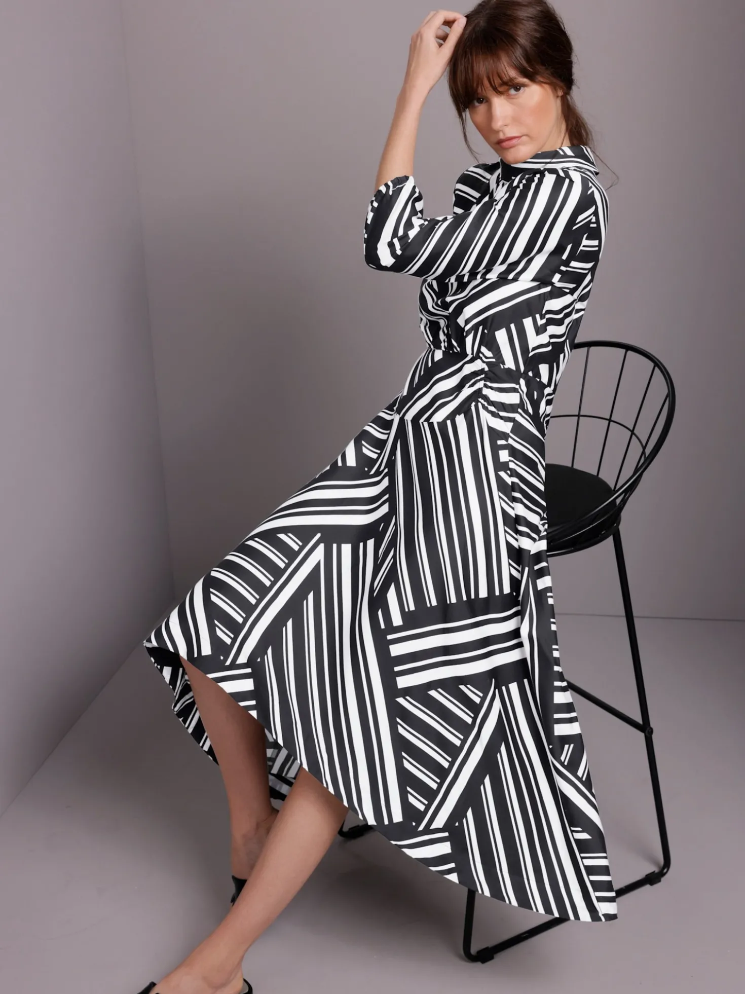 Maxikleid mit Grafik-Dessin