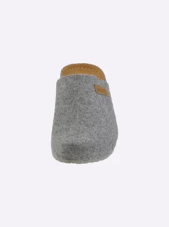 Pantoffel mit Memory-Fußbett