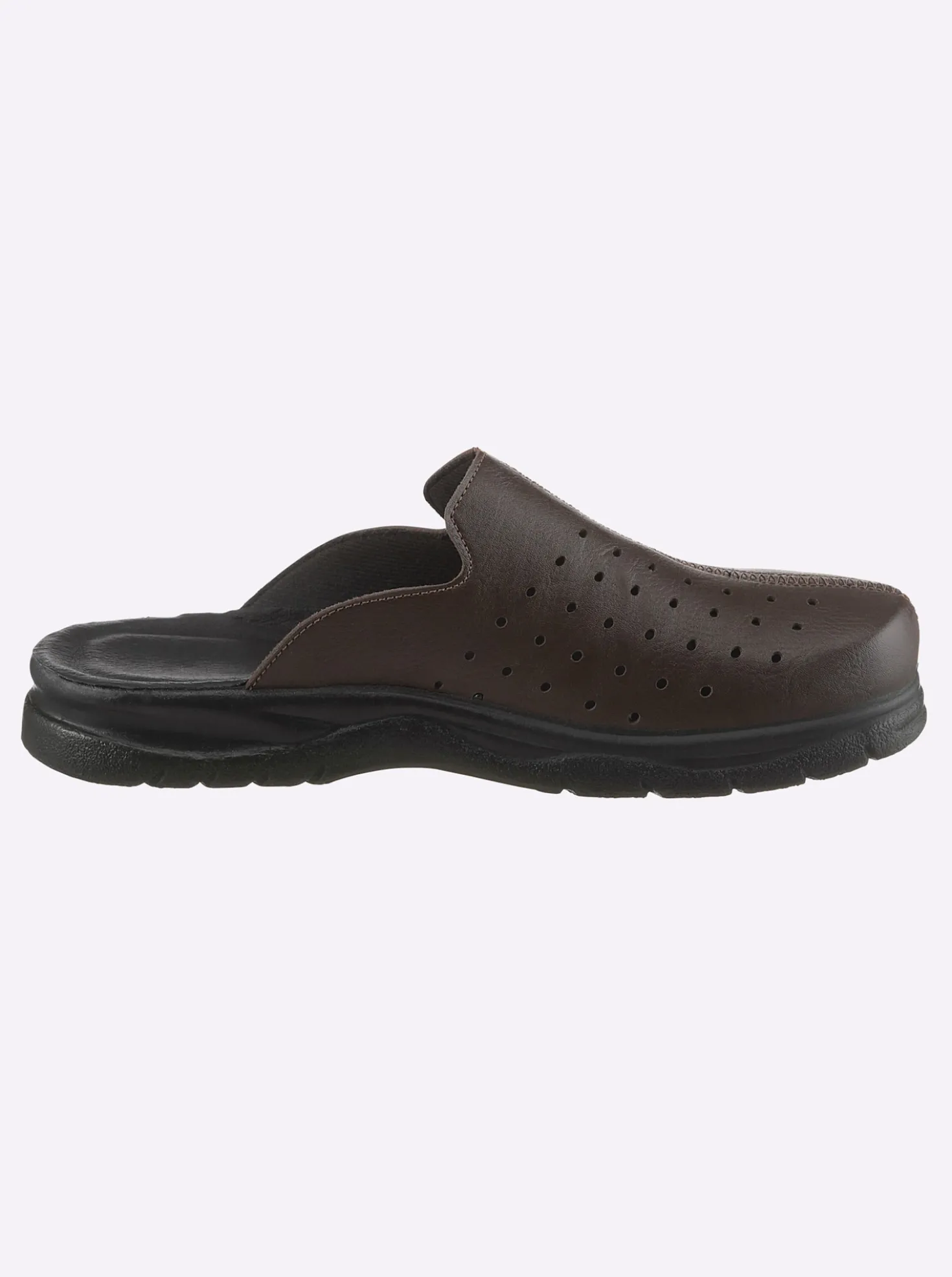 Pantoffel mit Perforation