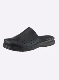 Pantoffel mit Perforation