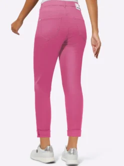 5-Pocket-Jeans mit Push-up-Effekt