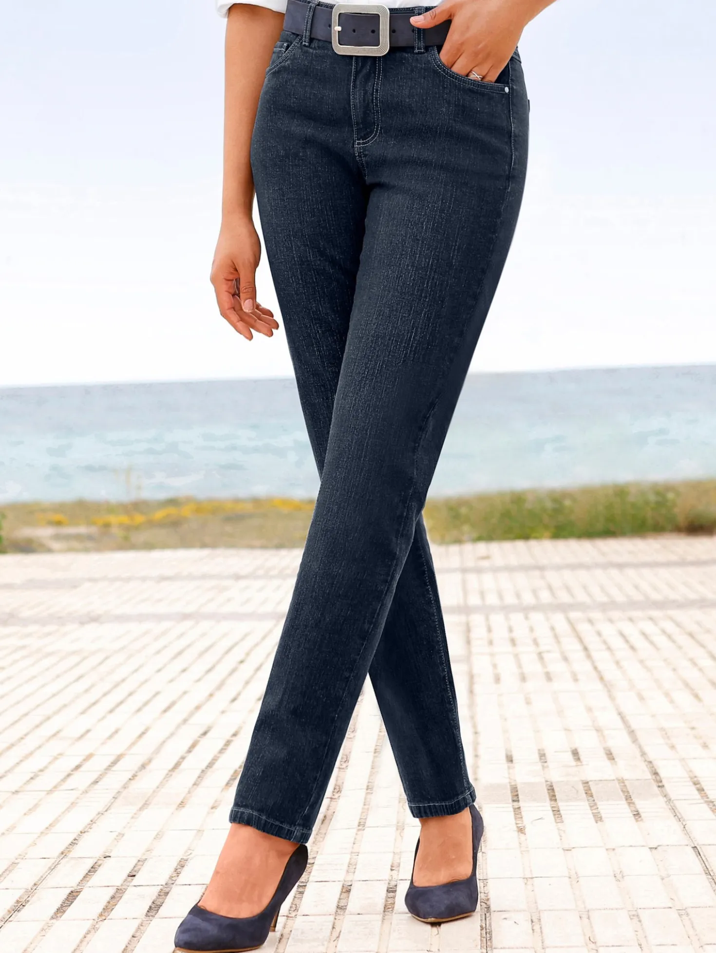 5-Pocket-Jeans mit schmalen Beinen