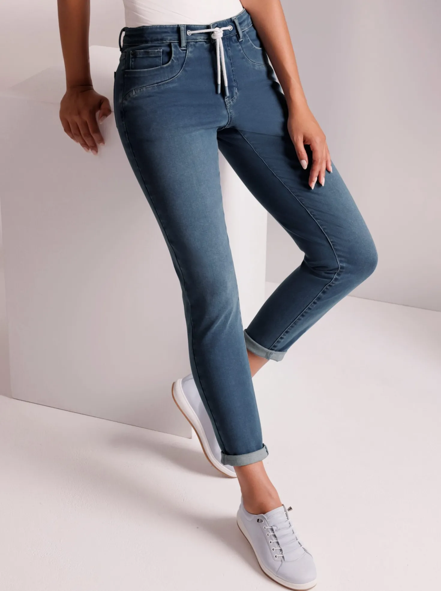 5-Pocket-Jeans mit weichem Griff