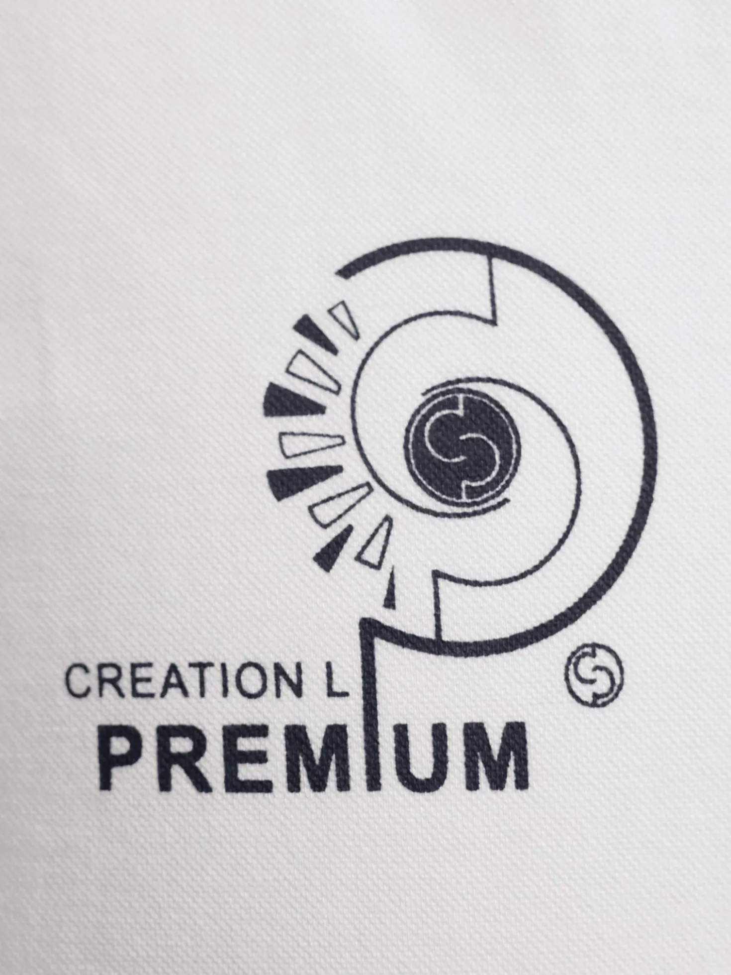 Poloshirt mit Kontrast-Details