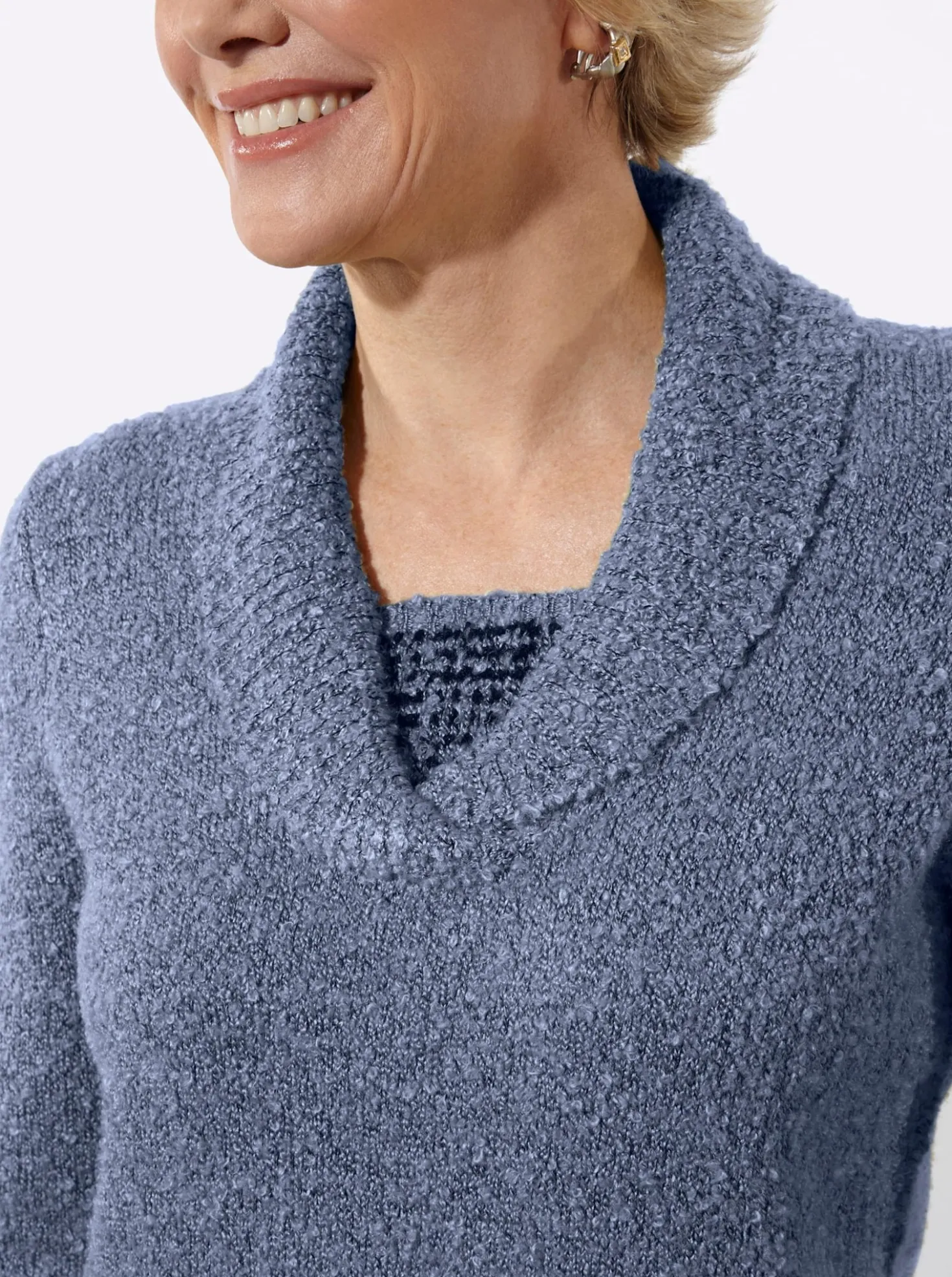Pullover in 2-in-1-Optik mit Schalkragen