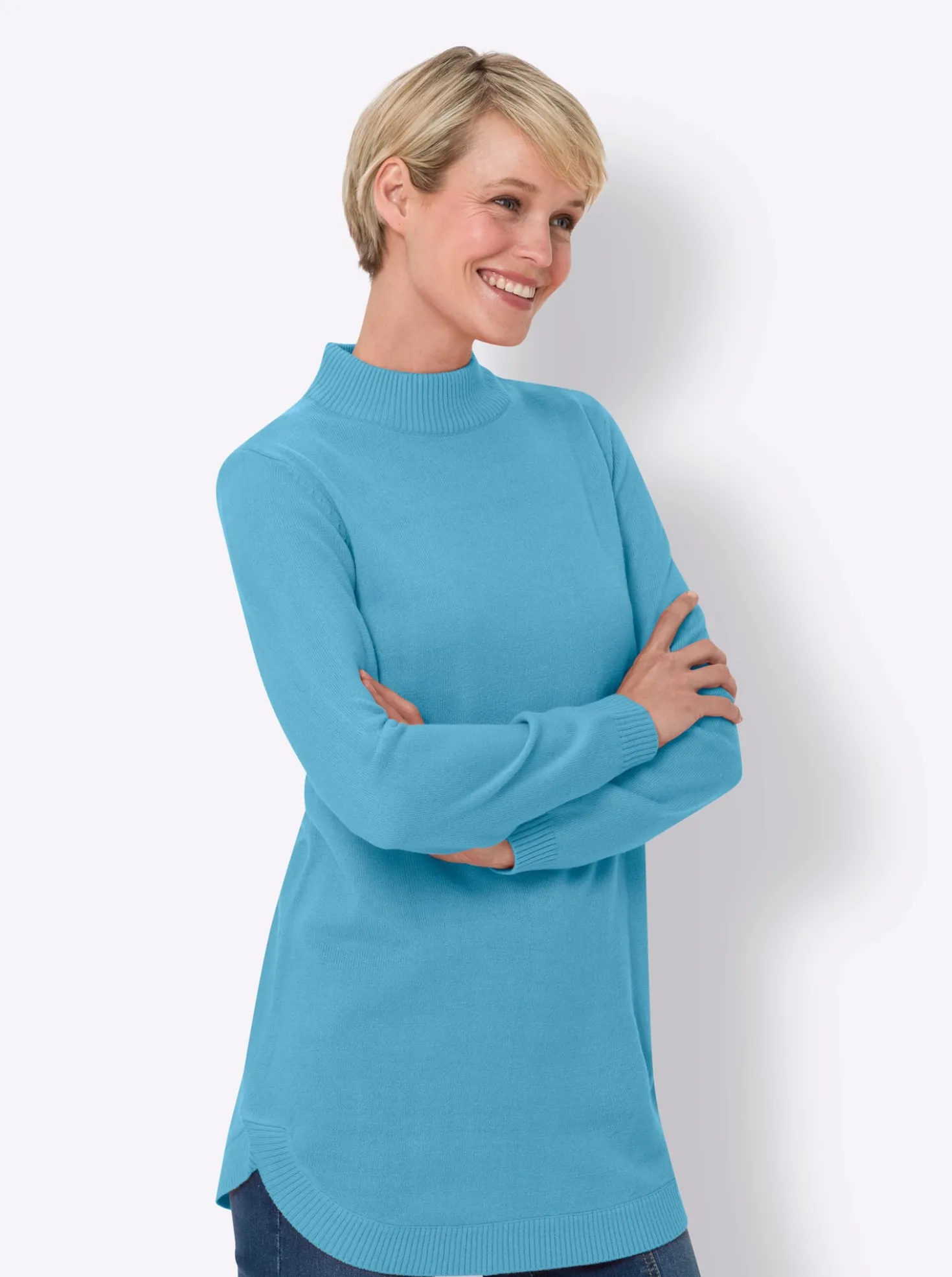 Pullover mit abgerundetem Saum