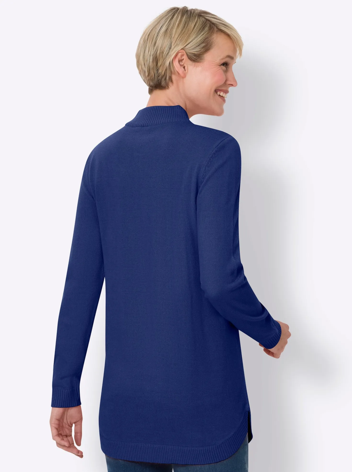 Pullover mit abgerundetem Saum