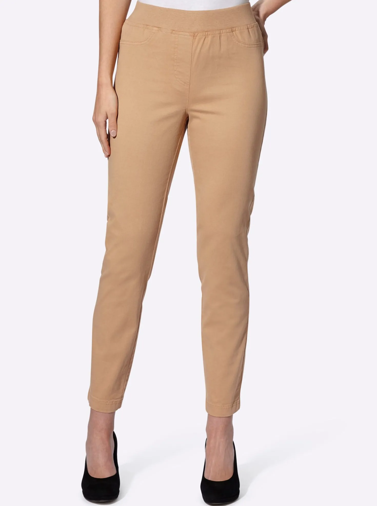 Push-up-Jeans in weicher Qualität