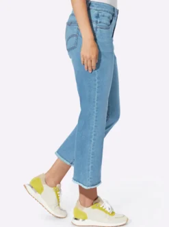 Push-up-Jeans mit Stickerei und Ziersteinchen