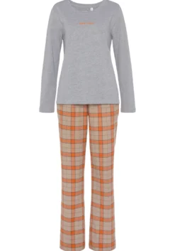 Pyjama