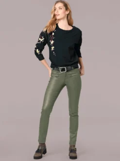 Röhrenhose in Stretch-Qualität