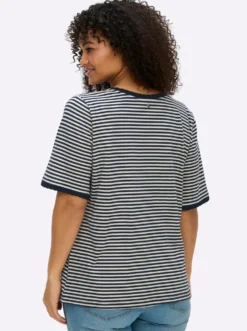 Ringelshirt mit Ajour-Strickband