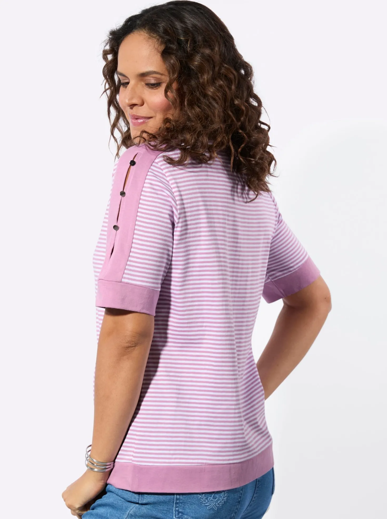 Ringelshirt mit Kontrastpaspeln